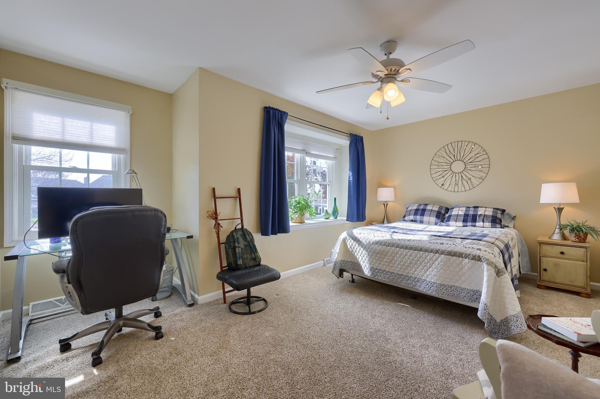 MEADOWS EDGE - Residential