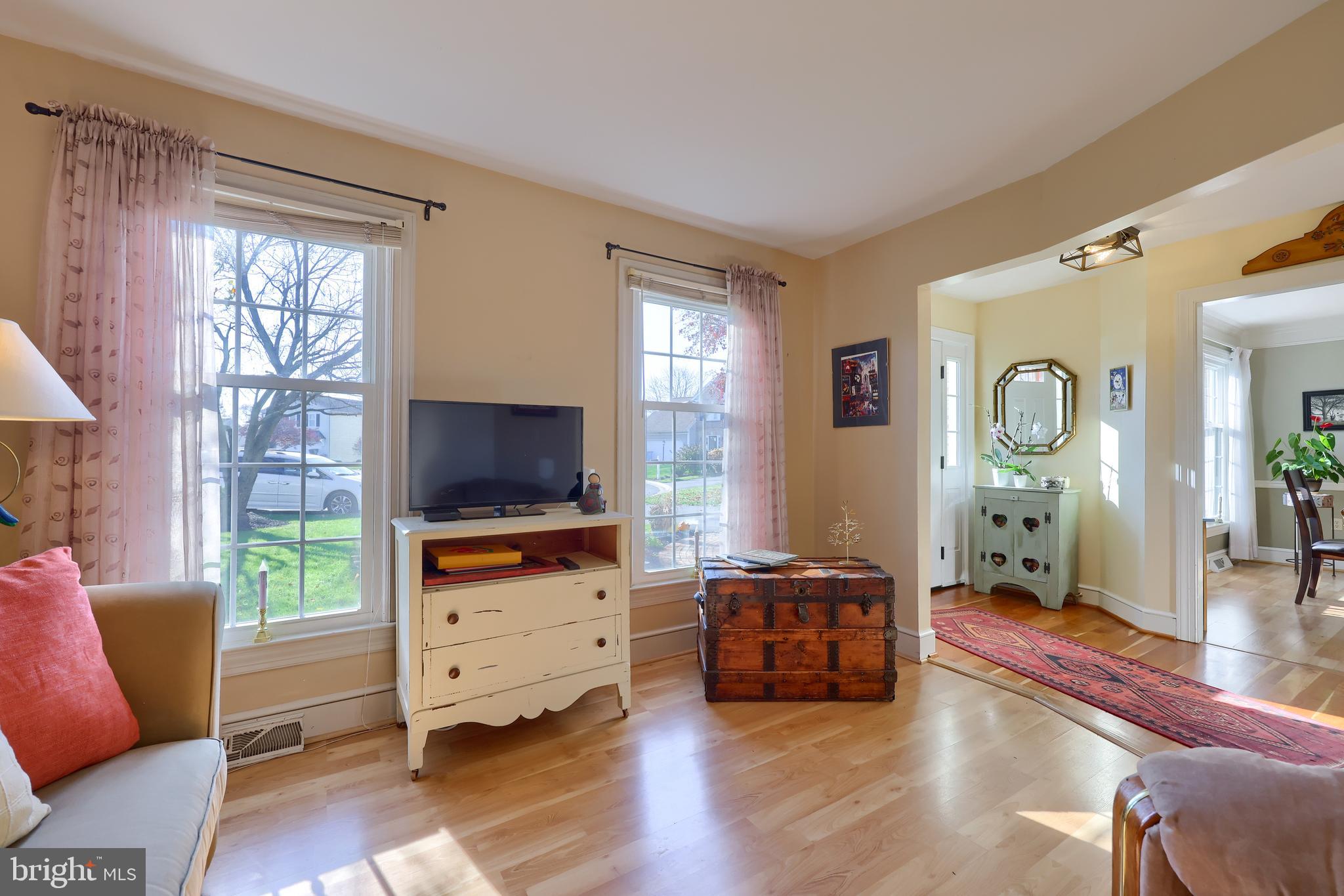 MEADOWS EDGE - Residential