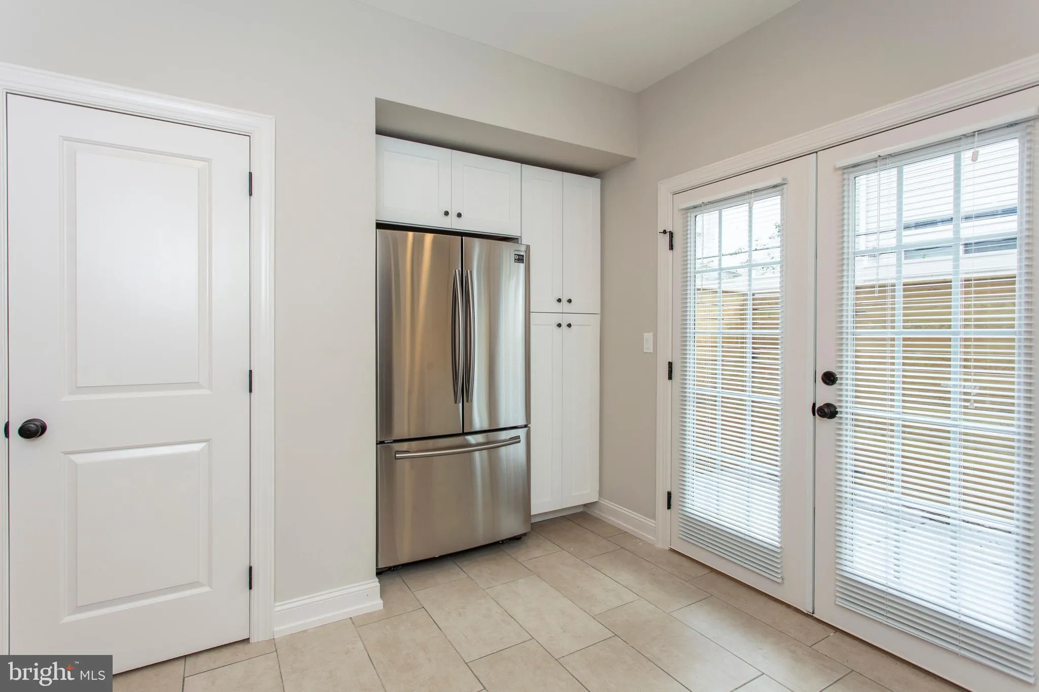 Philadelphia, Pennsylvania 19146, United States, 3 Bedrooms Bedrooms, ,3 BathroomsBathrooms,Residential,Pending,102595
