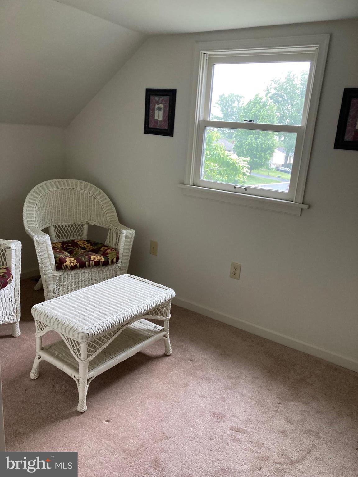 HEMPFIELD GREEN - Residential