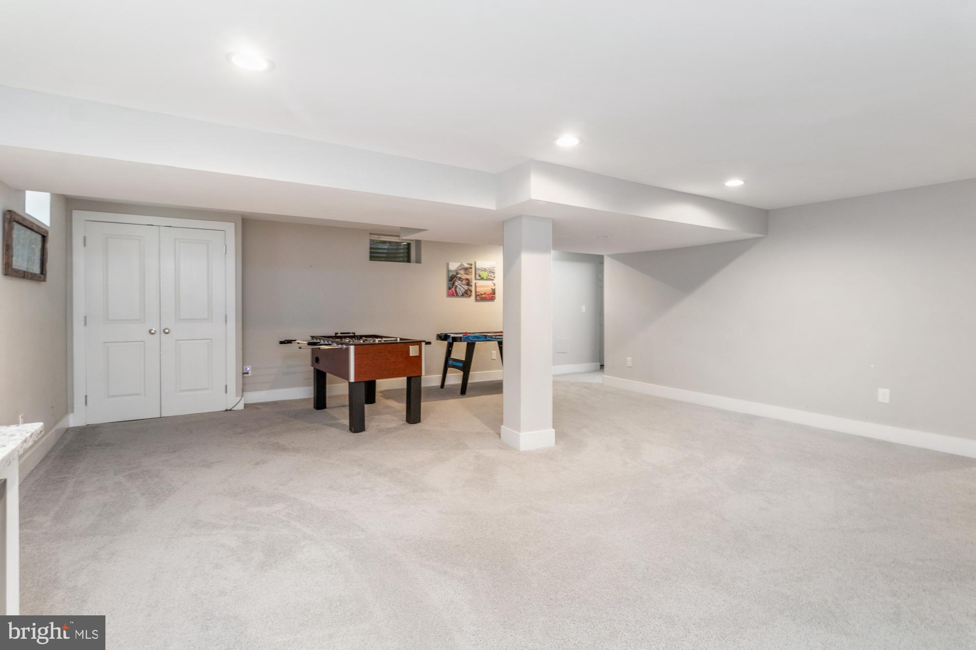 SPRINGDALE - Residential Lease