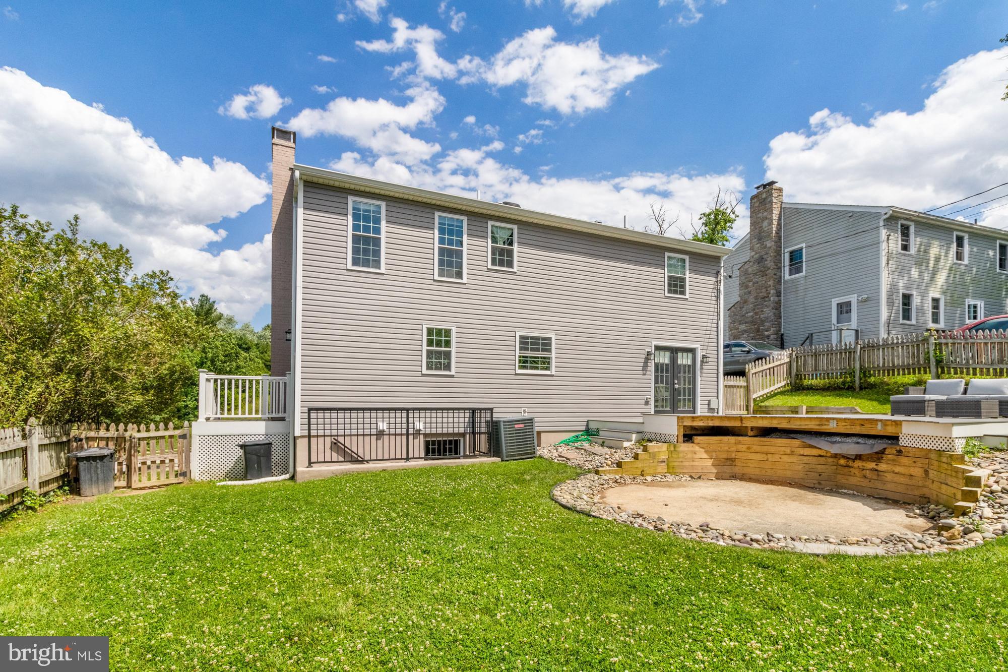 SPRINGDALE - Residential Lease
