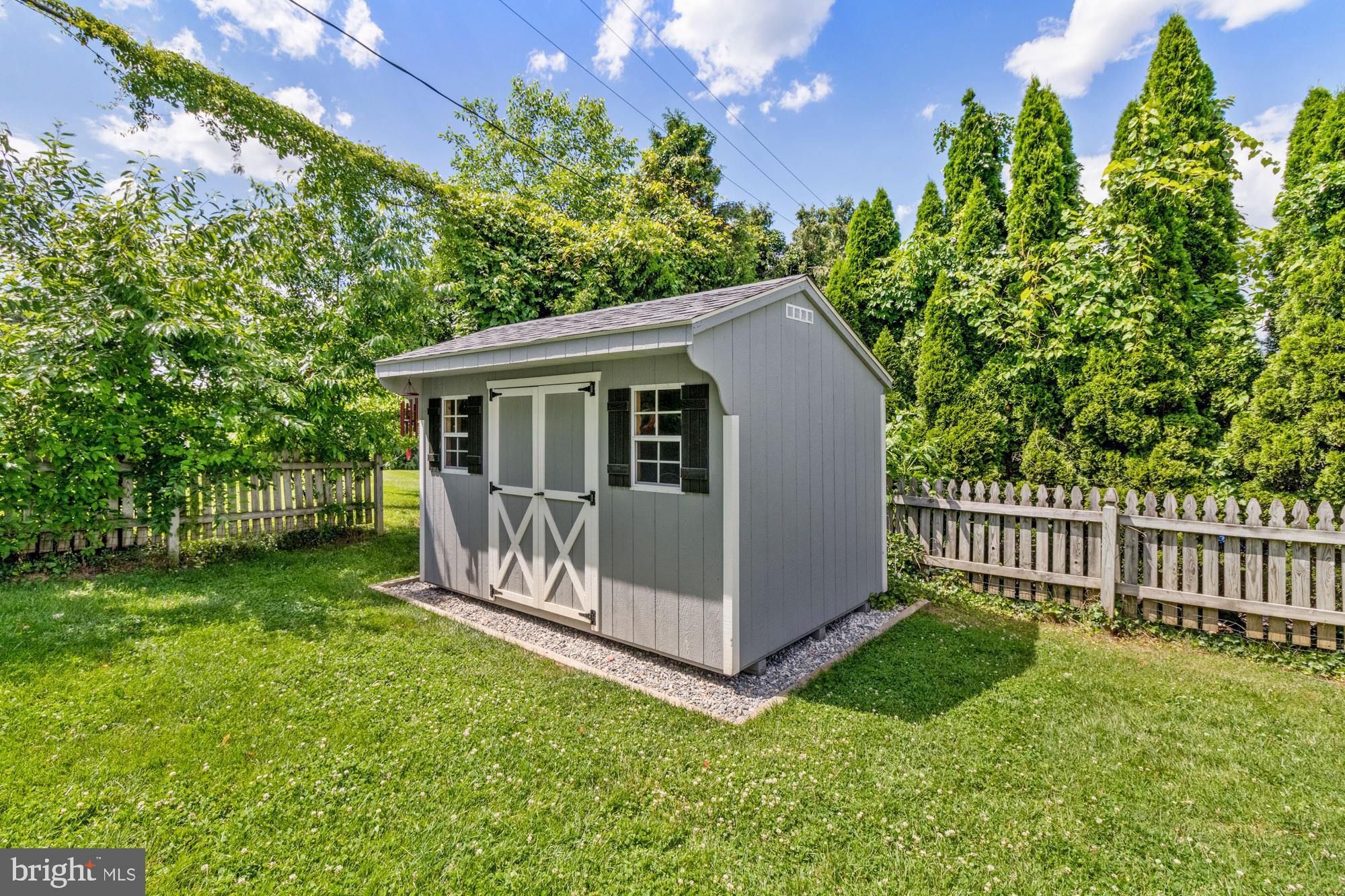 SPRINGDALE - Residential Lease