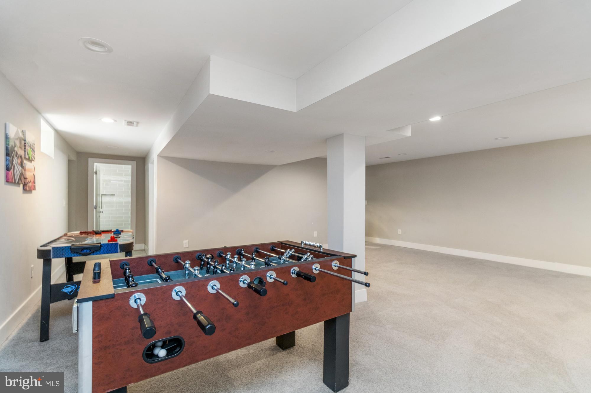 SPRINGDALE - Residential Lease