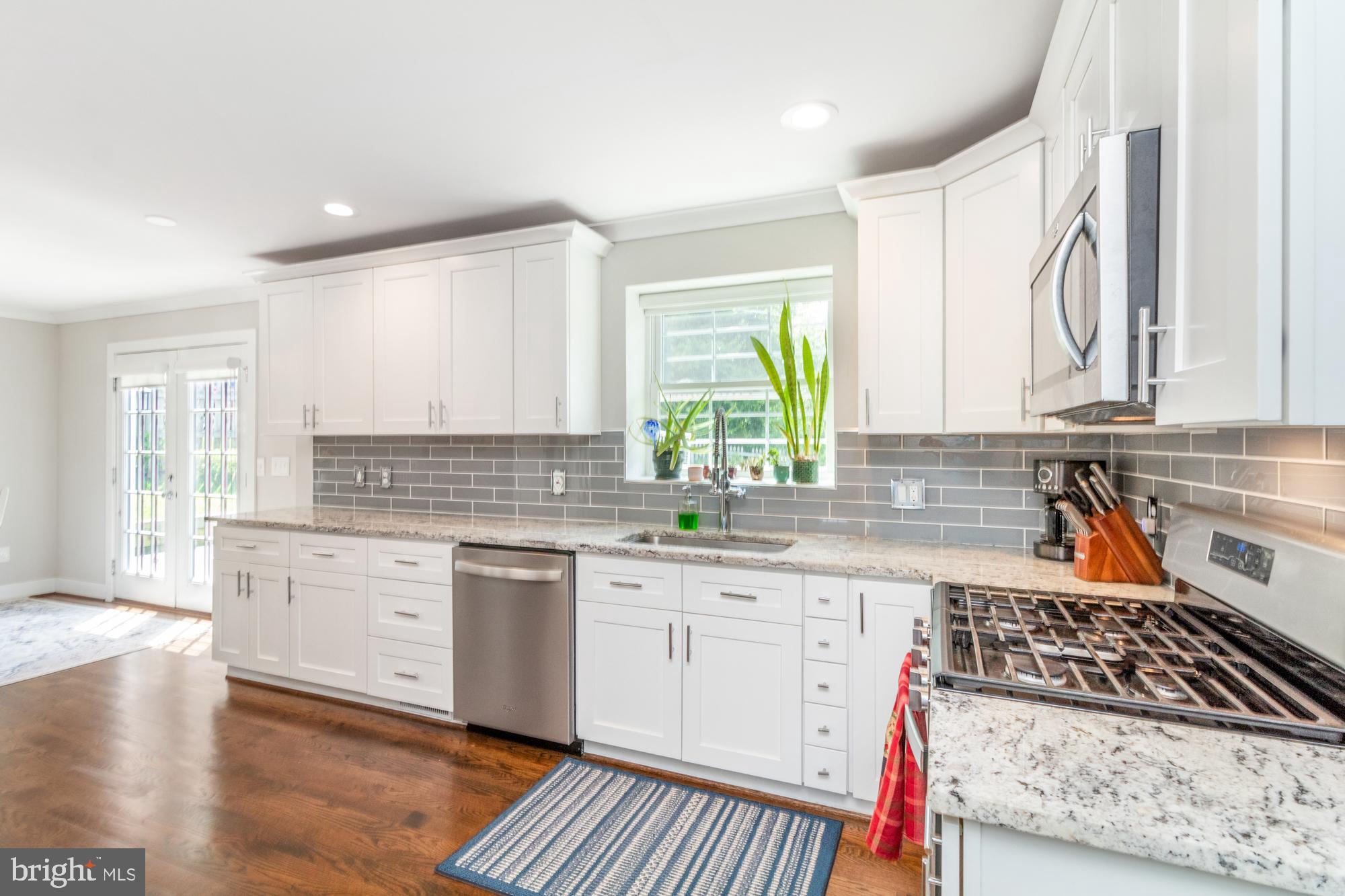 SPRINGDALE - Residential Lease