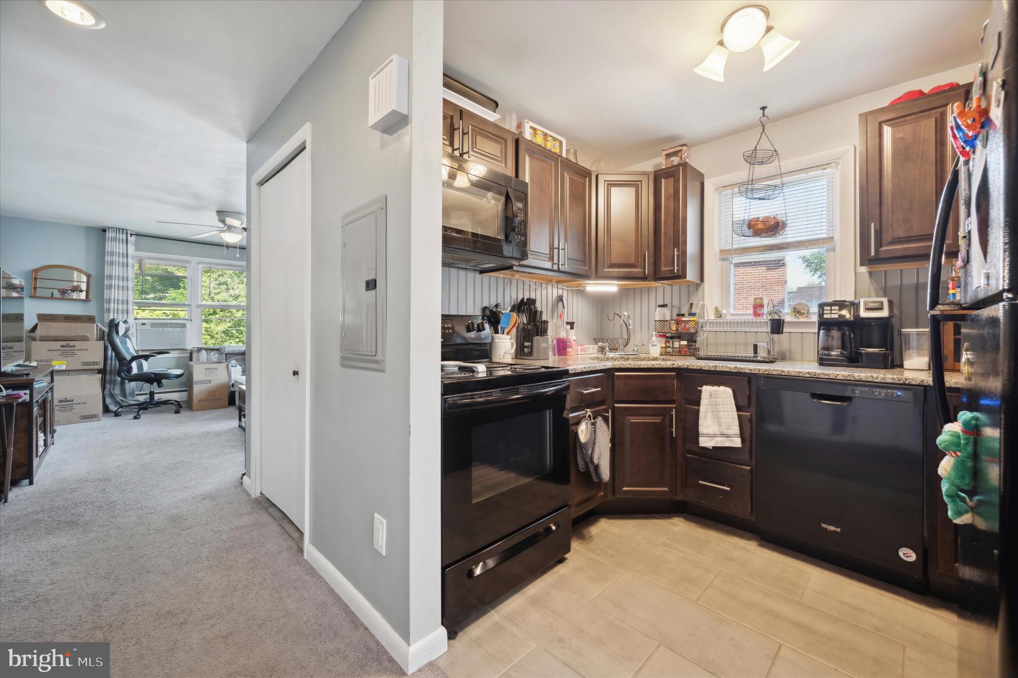 ARONIMINK - Residential Income
