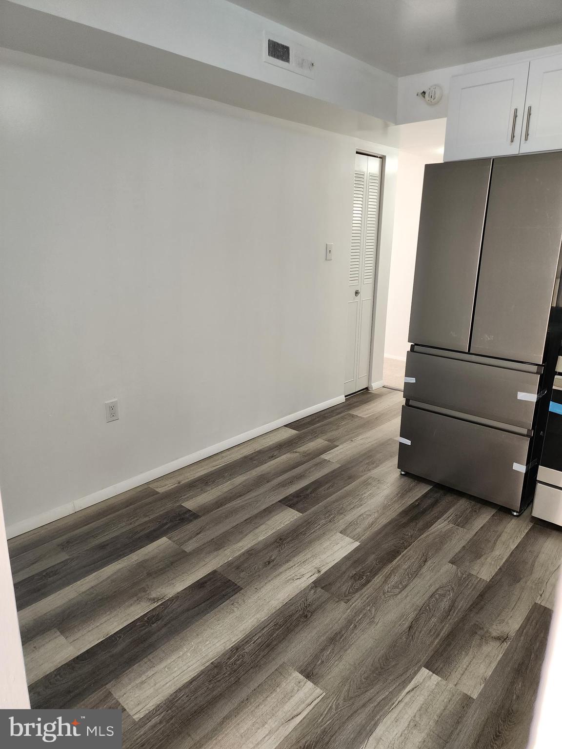 NORMANDIE ON THE LAKE I - Residential