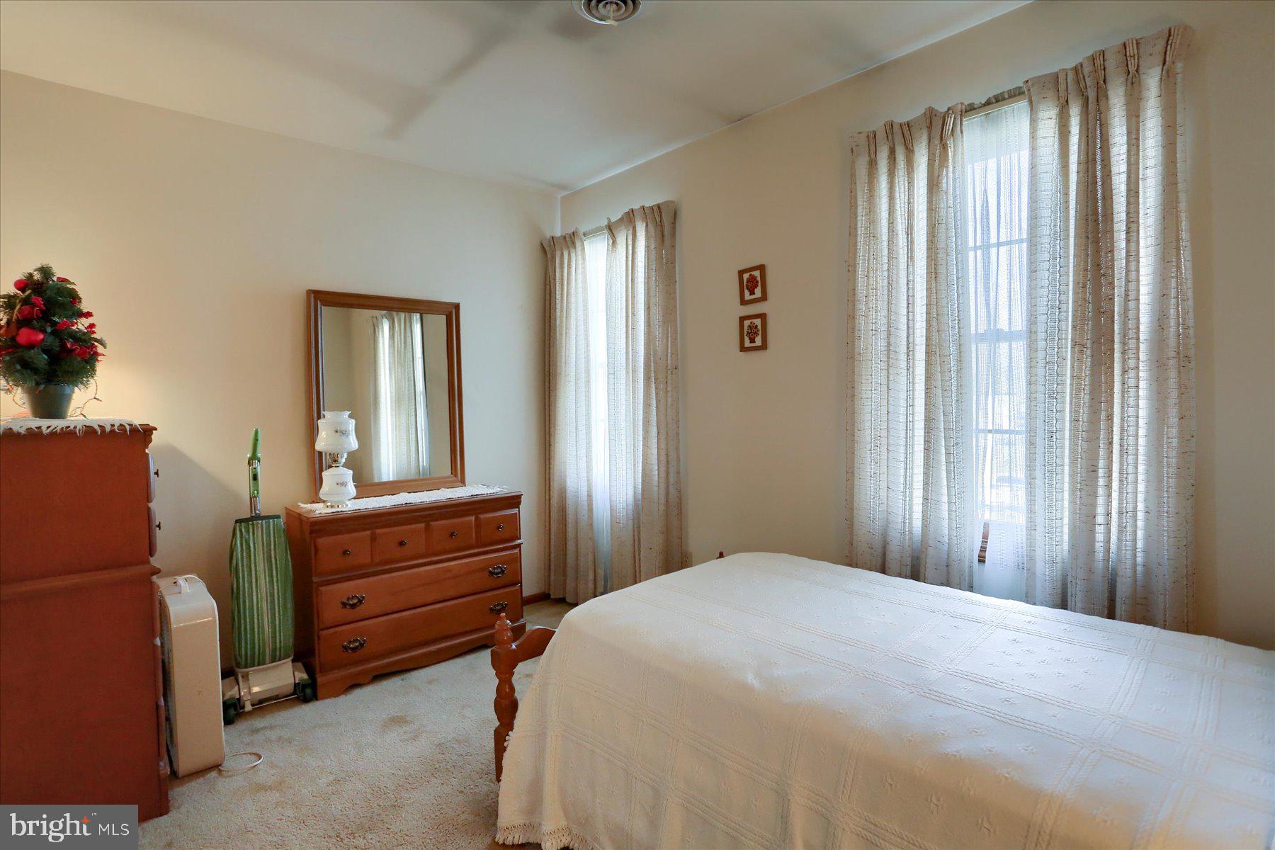 NORTHFIELD - Residential