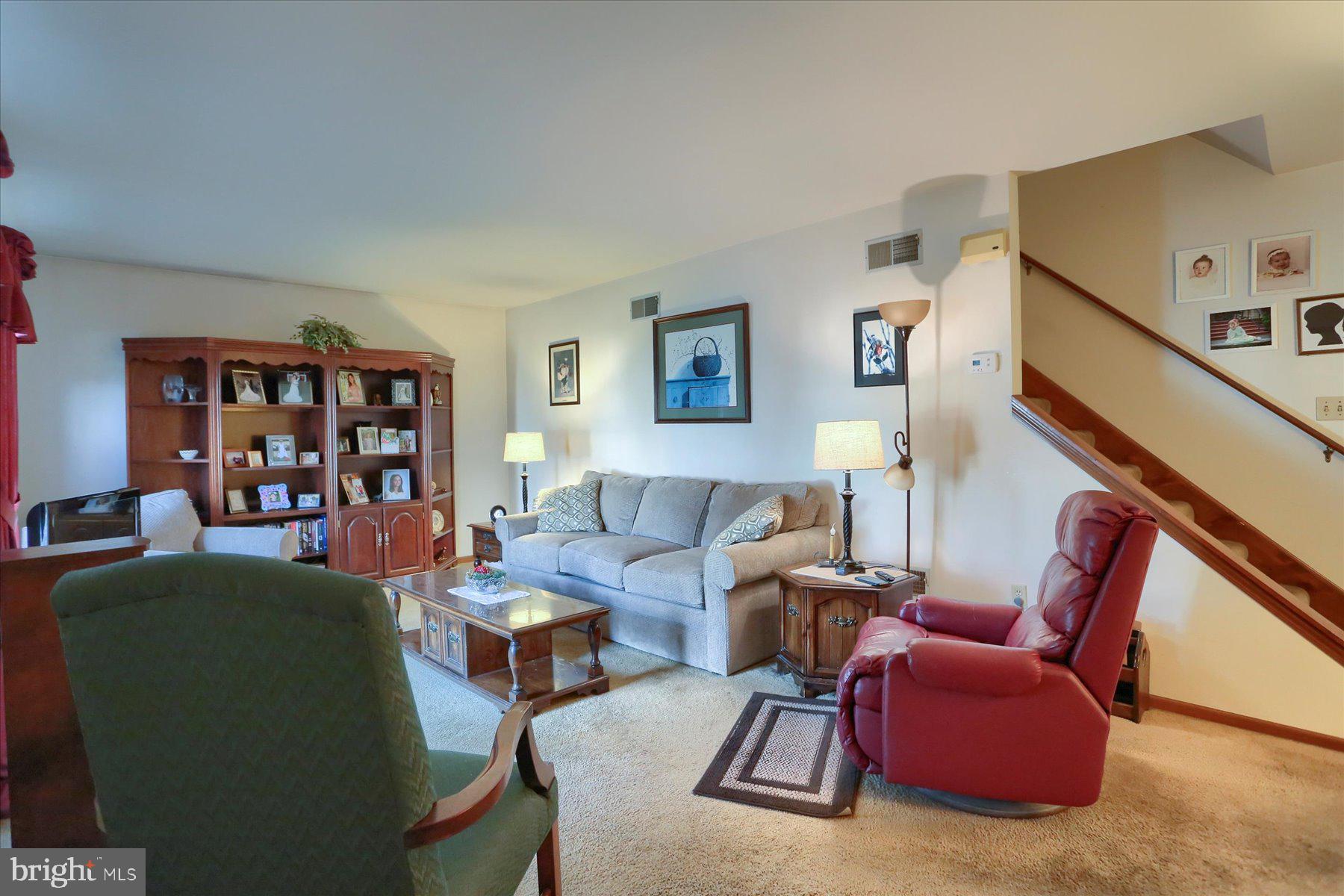 NORTHFIELD - Residential