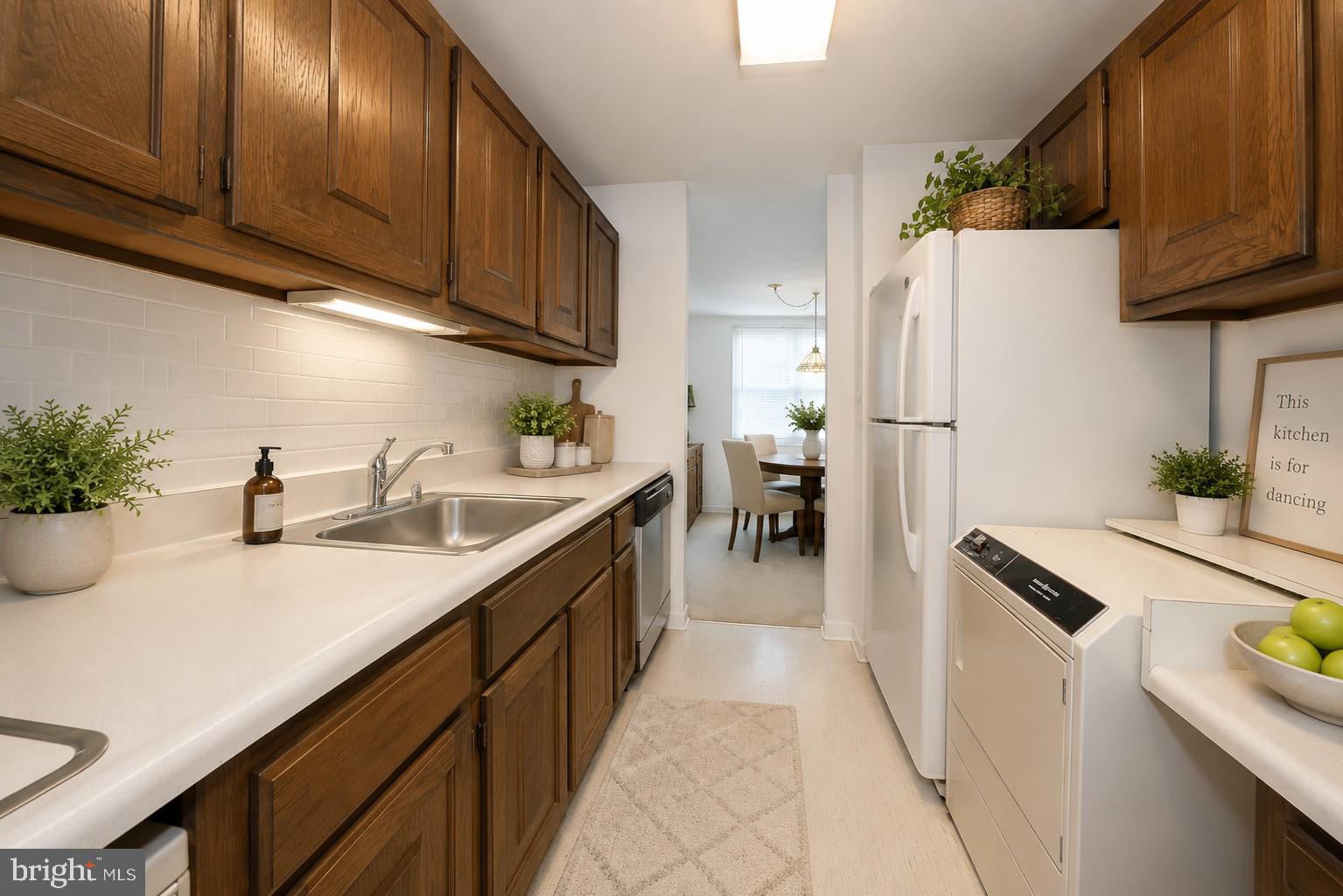 1901 JOHN F KENNEDY BOULEVARD 45 718