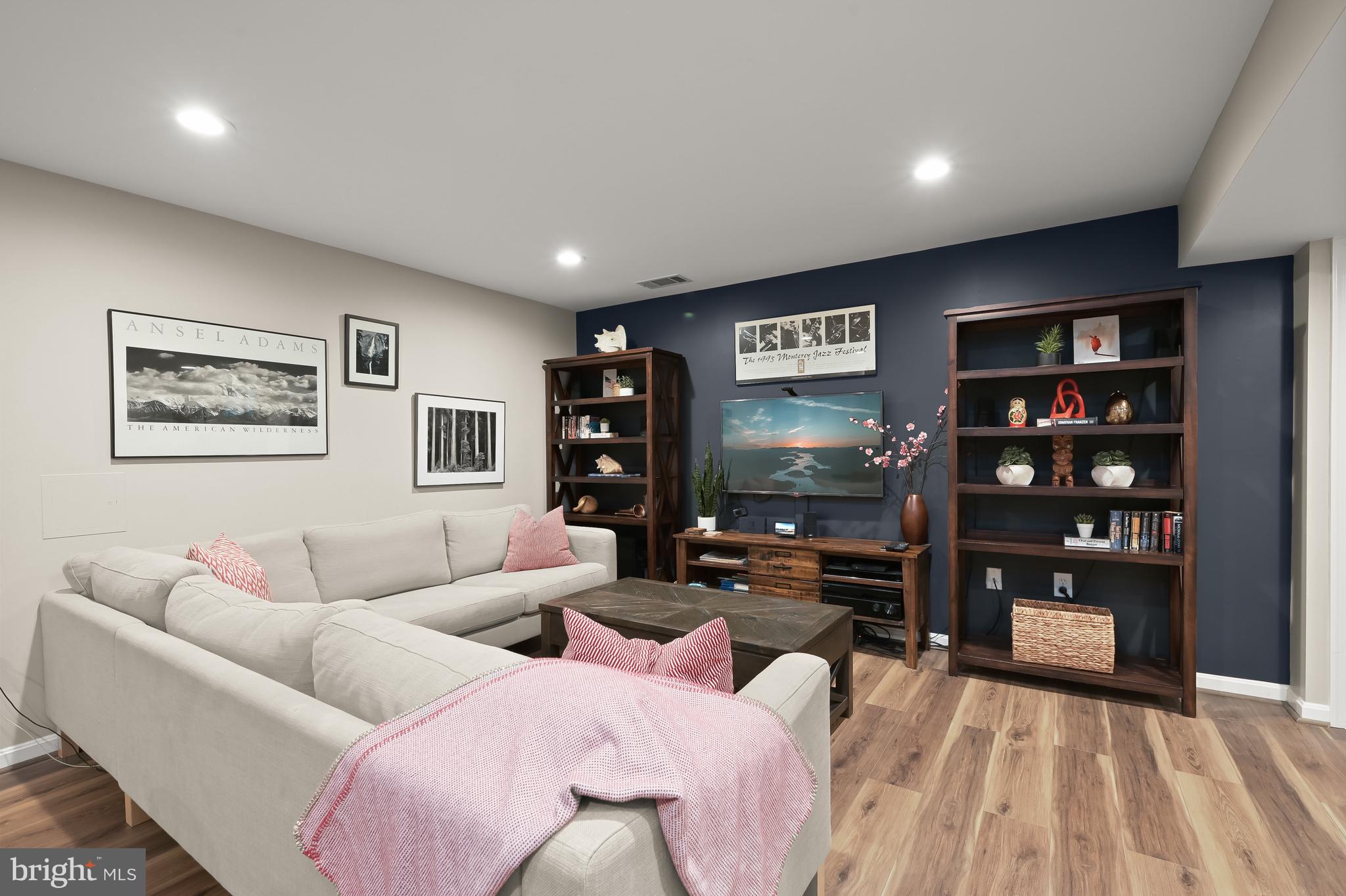 WINTERSET - Residential