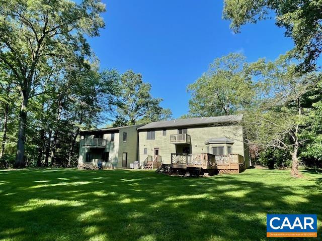 DEER LAKE ESTATES - Residential