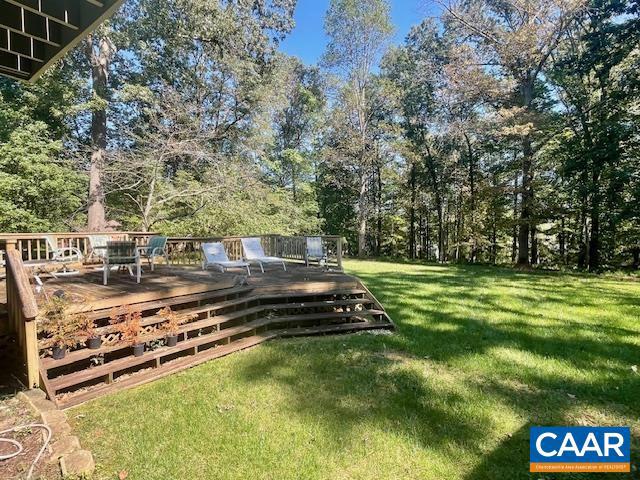 DEER LAKE ESTATES - Residential