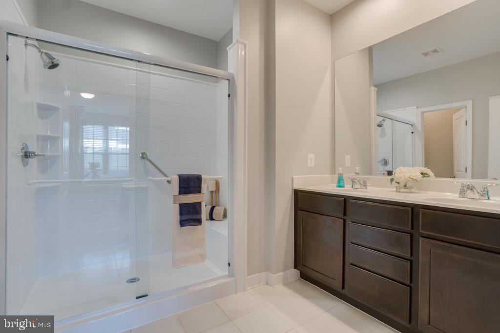 EMBREY MILL - Residential