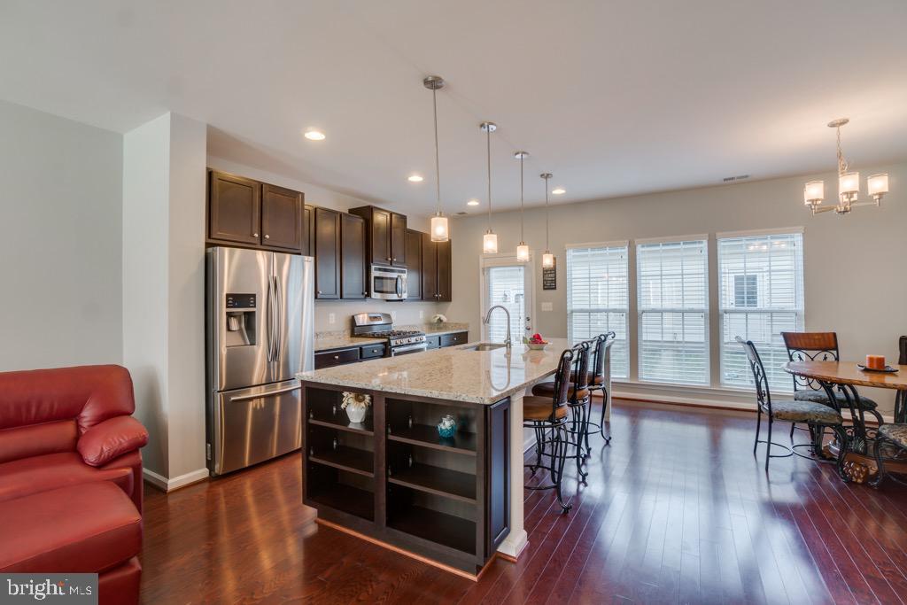 EMBREY MILL - Residential