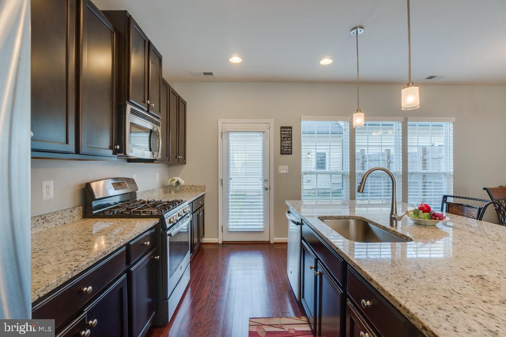 EMBREY MILL - Residential