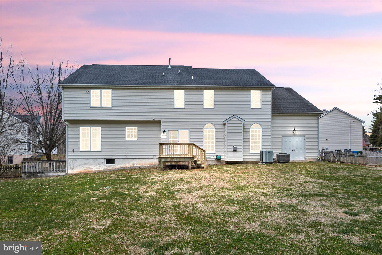 FOX POINT - Residential