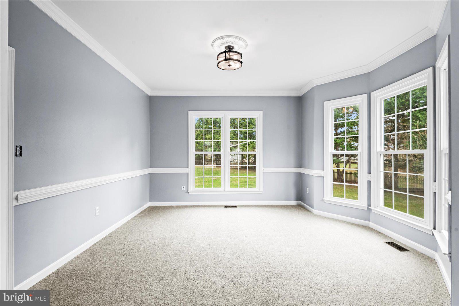 FOX POINT - Residential