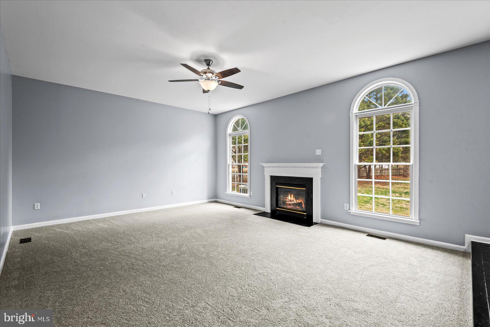 FOX POINT - Residential