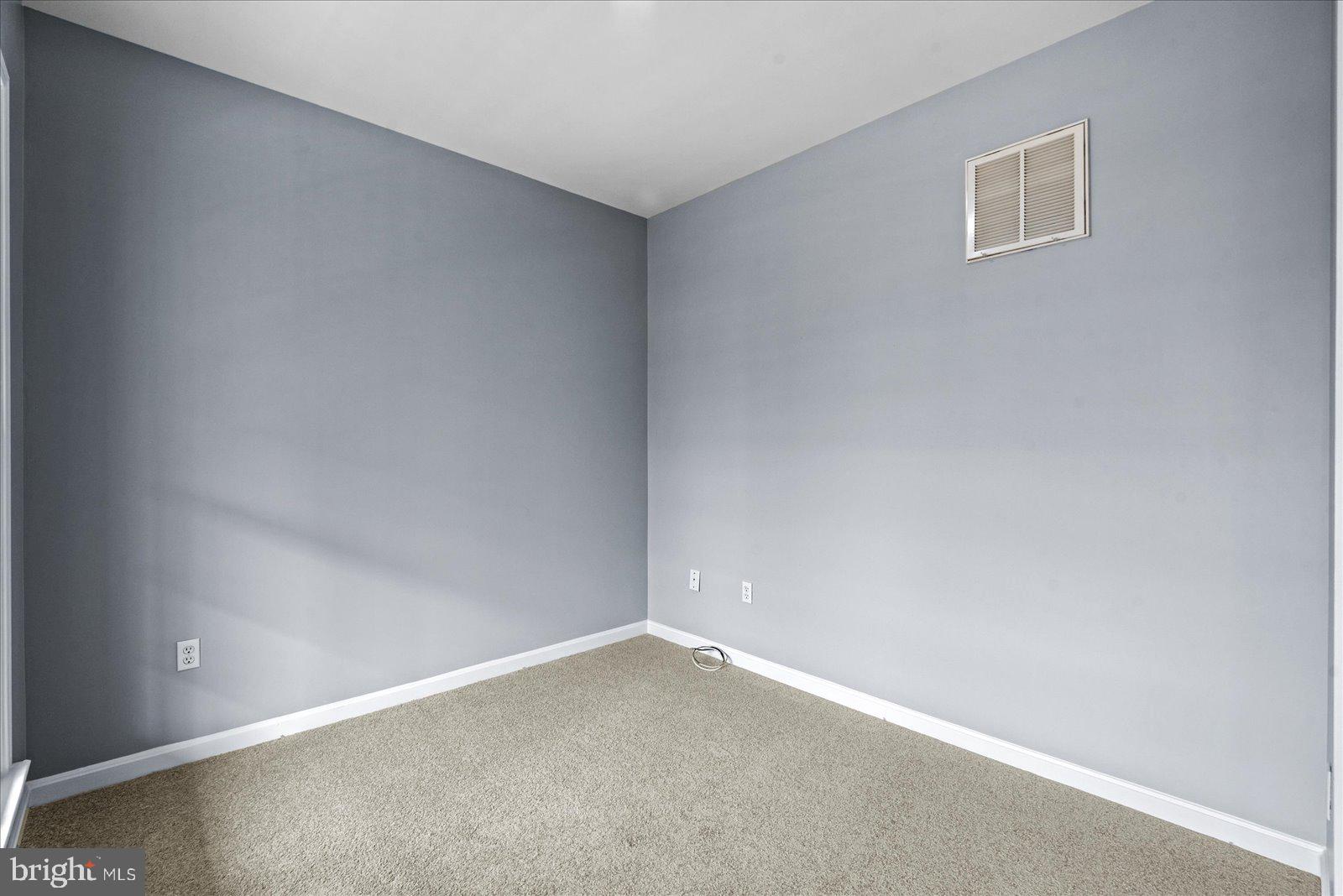 FOX POINT - Residential