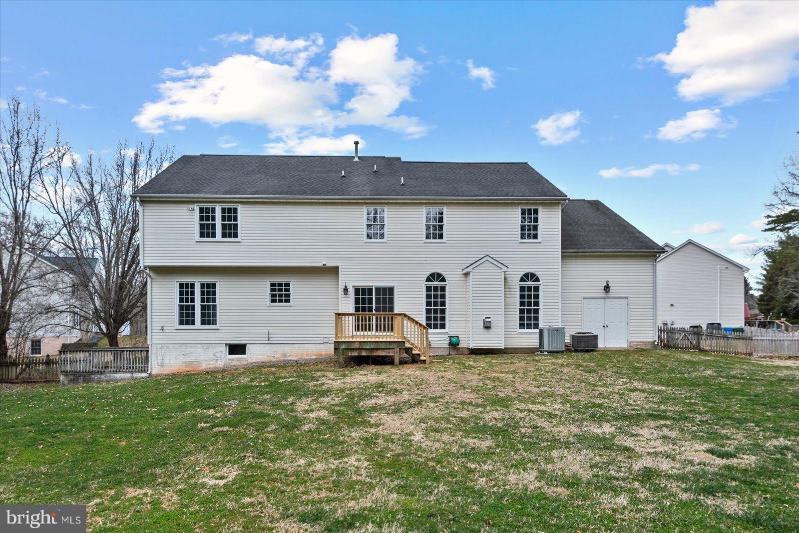 FOX POINT - Residential