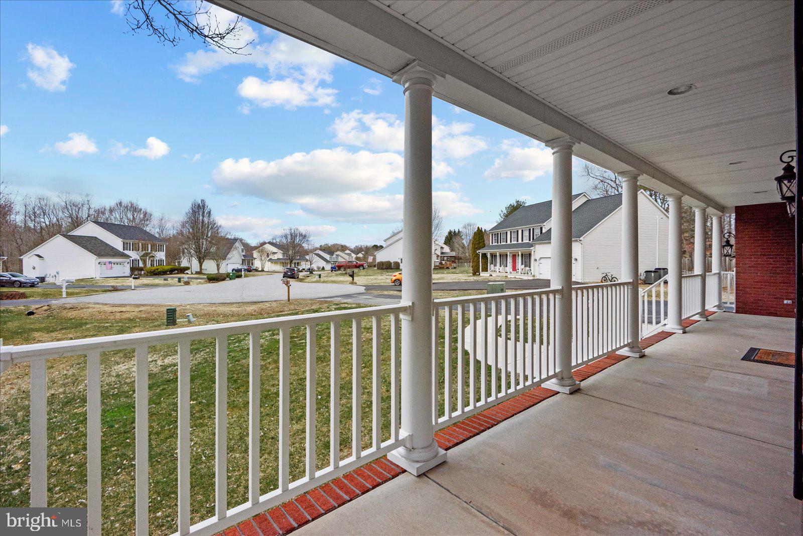 FOX POINT - Residential