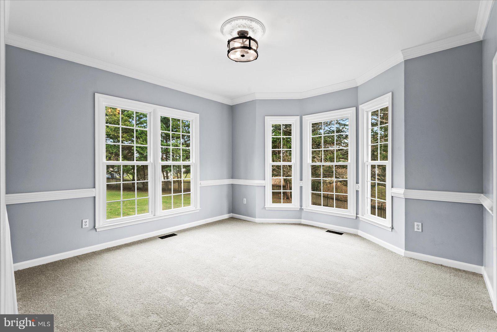 FOX POINT - Residential