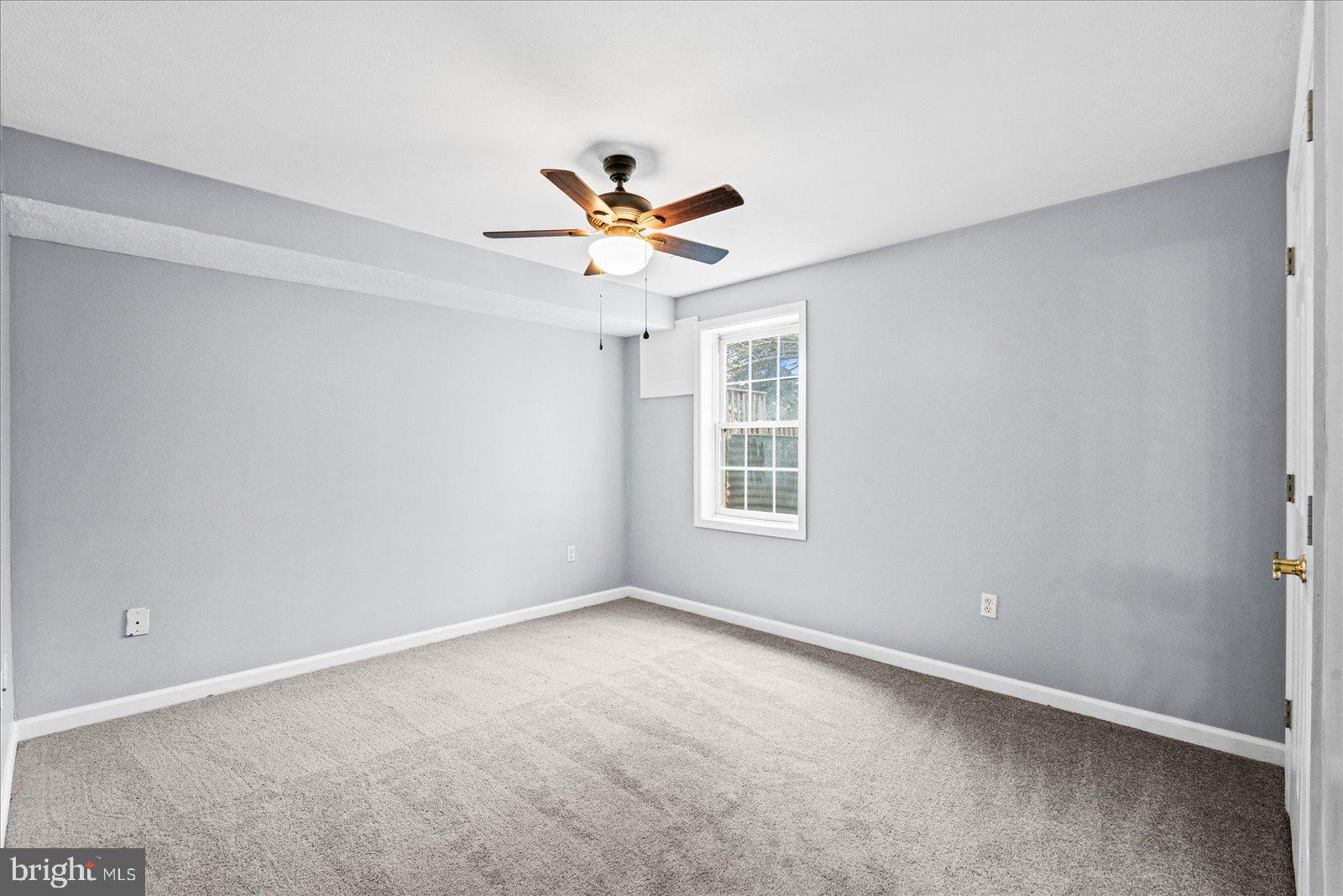 FOX POINT - Residential