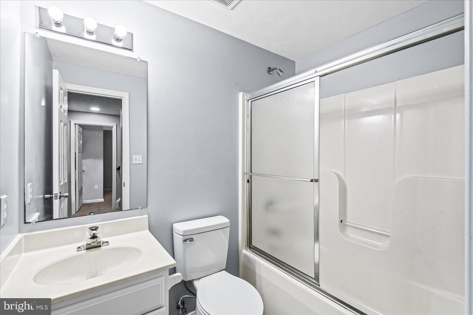 FOX POINT - Residential