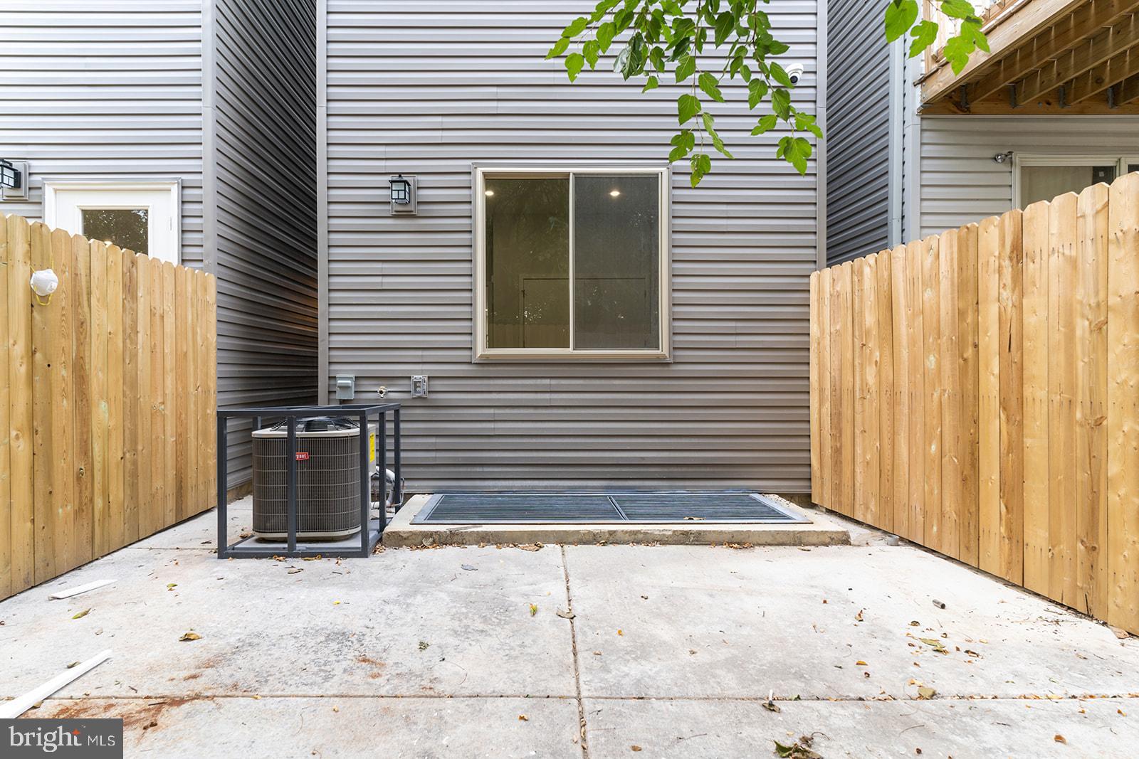 NORRIS SQUARE - Residential