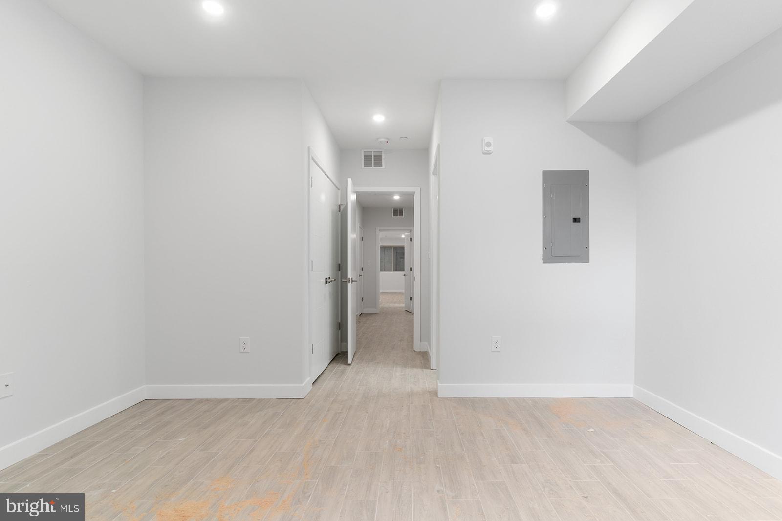 NORRIS SQUARE - Residential