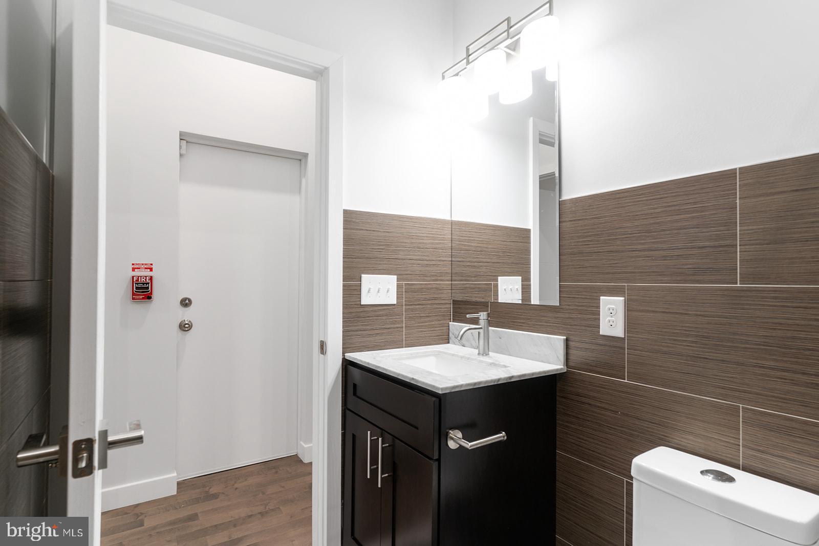 NORRIS SQUARE - Residential