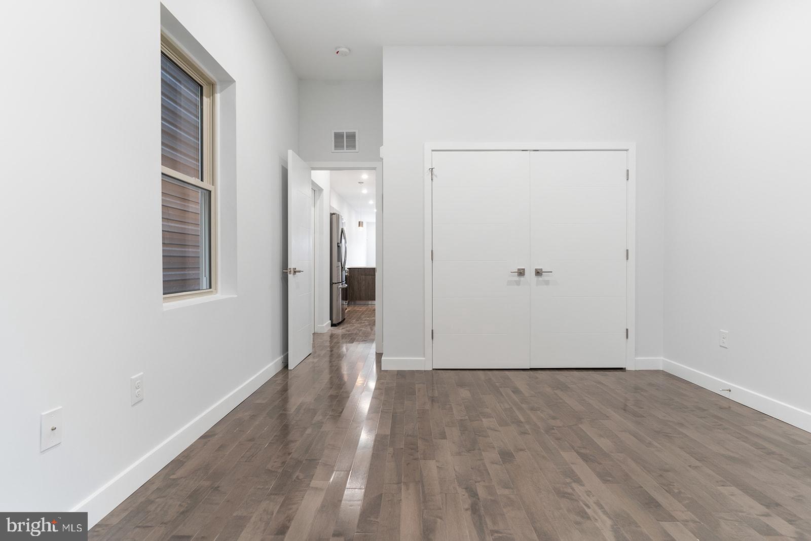 NORRIS SQUARE - Residential