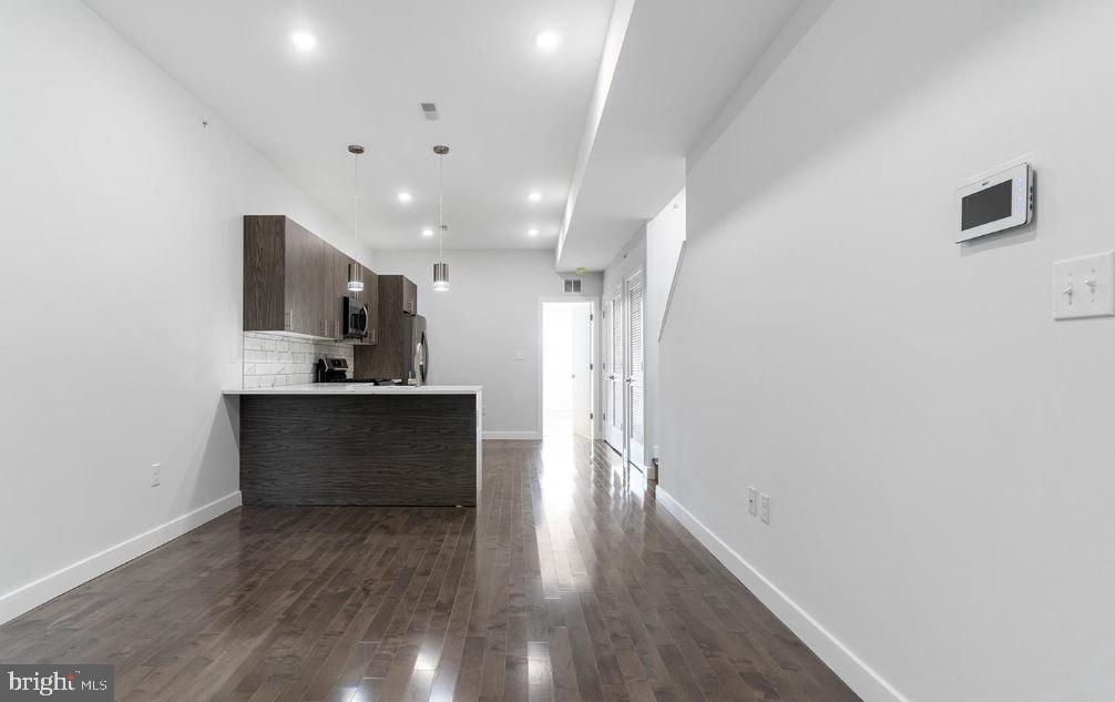 NORRIS SQUARE - Residential