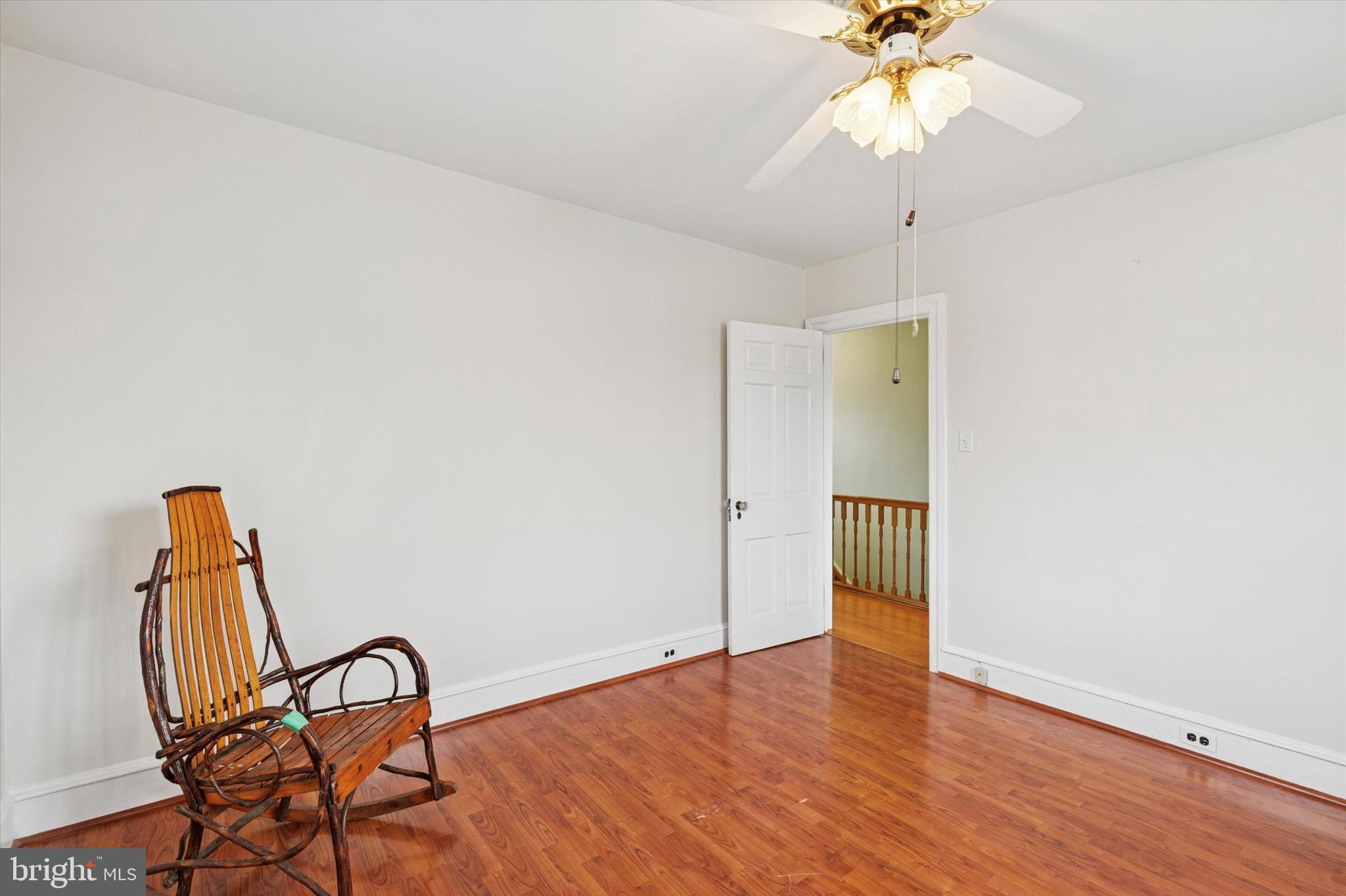 LOGAN SQ - Residential