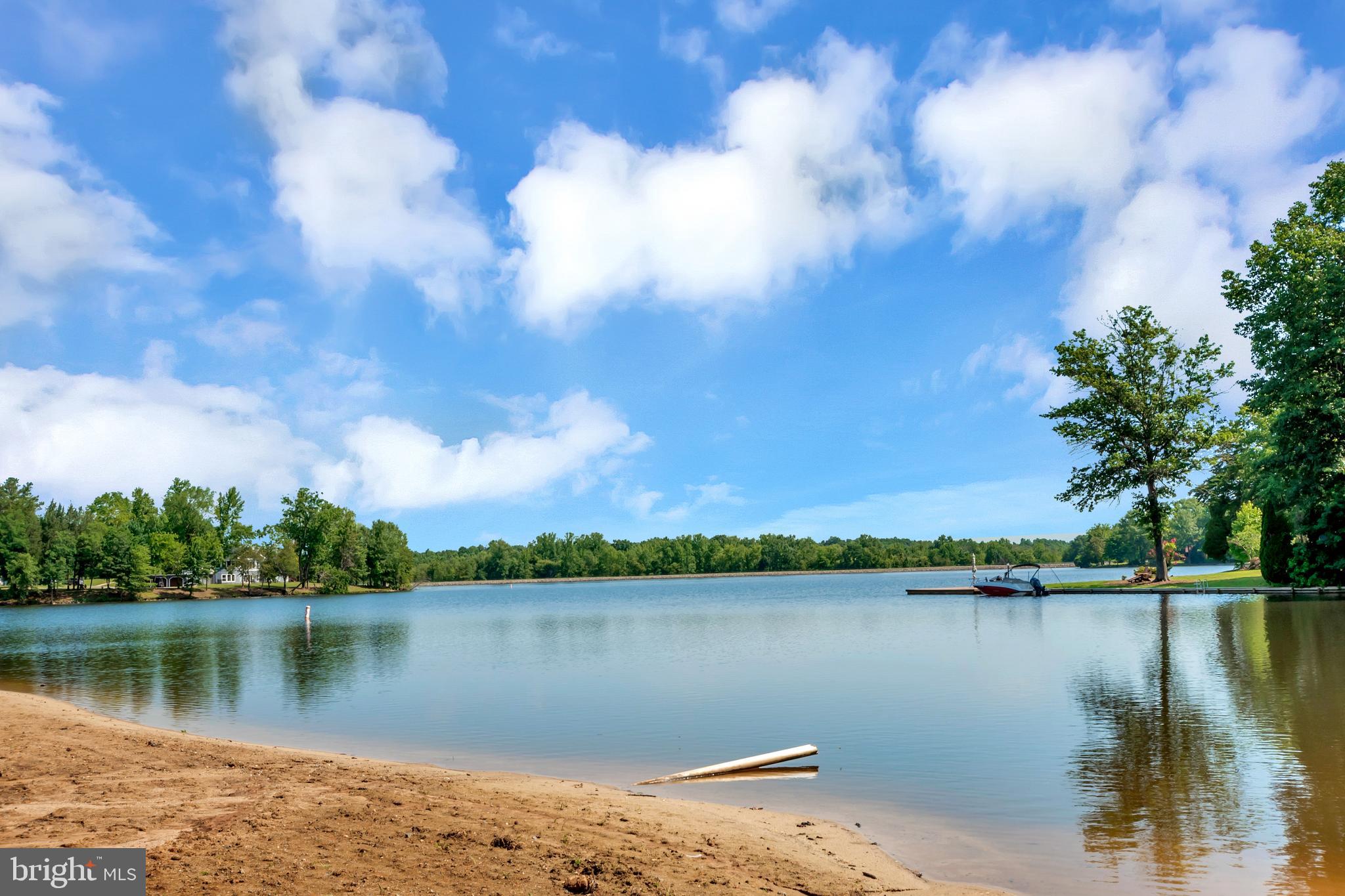 LAKE LAND OR - Residential