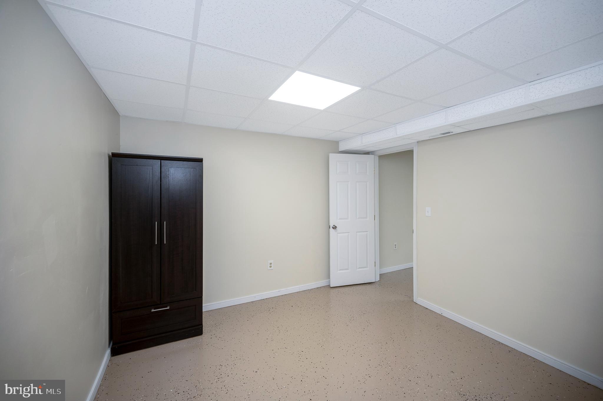 LAKE LAND OR - Residential