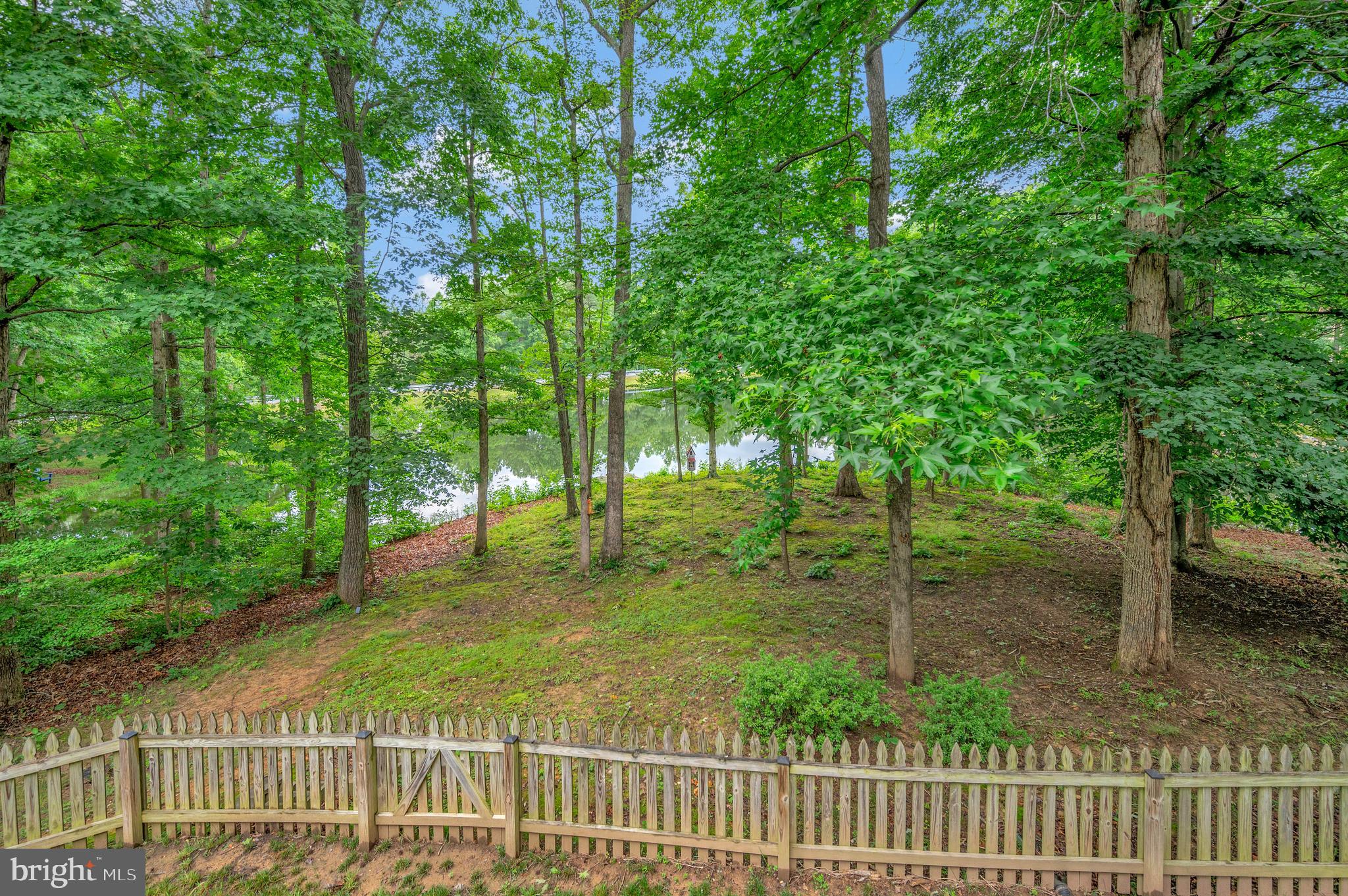 LAKE LAND OR - Residential