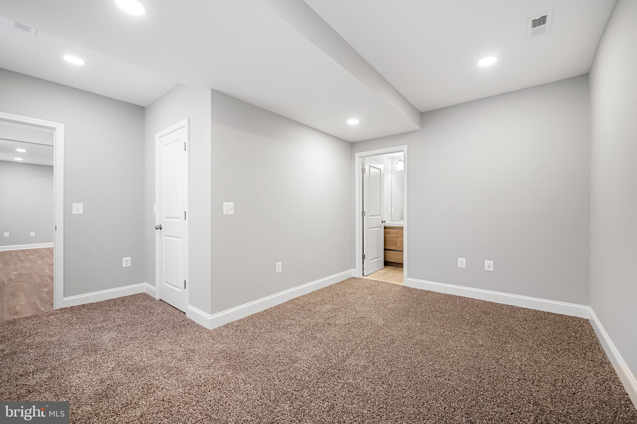 HAMILTON HEIGHTS - Residential