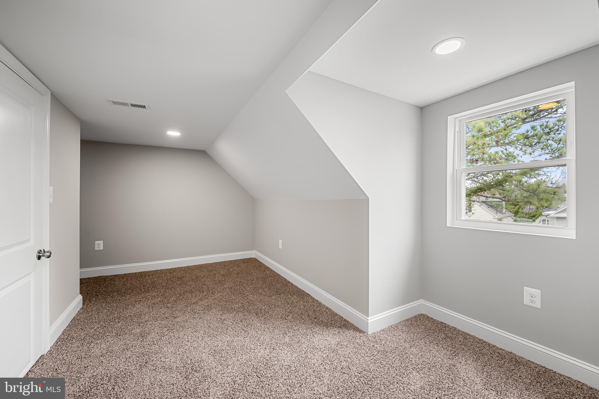 HAMILTON HEIGHTS - Residential