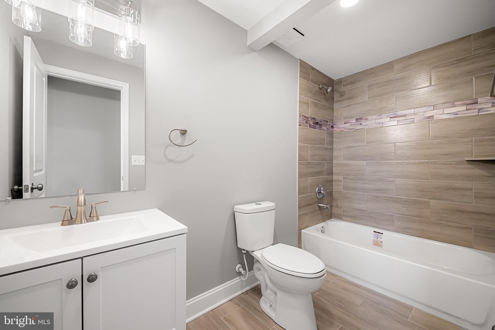 HAMILTON HEIGHTS - Residential