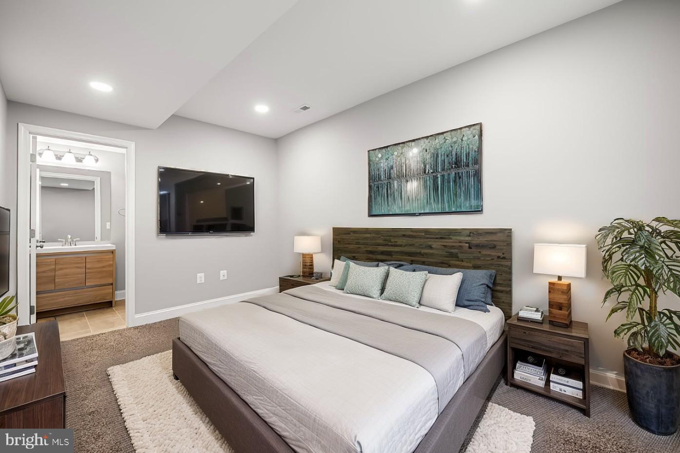 HAMILTON HEIGHTS - Residential