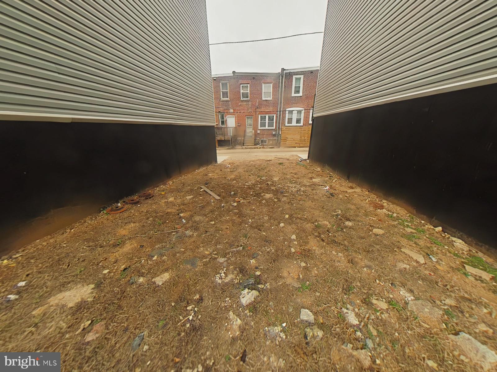 5631 WARRINGTON AVENUE