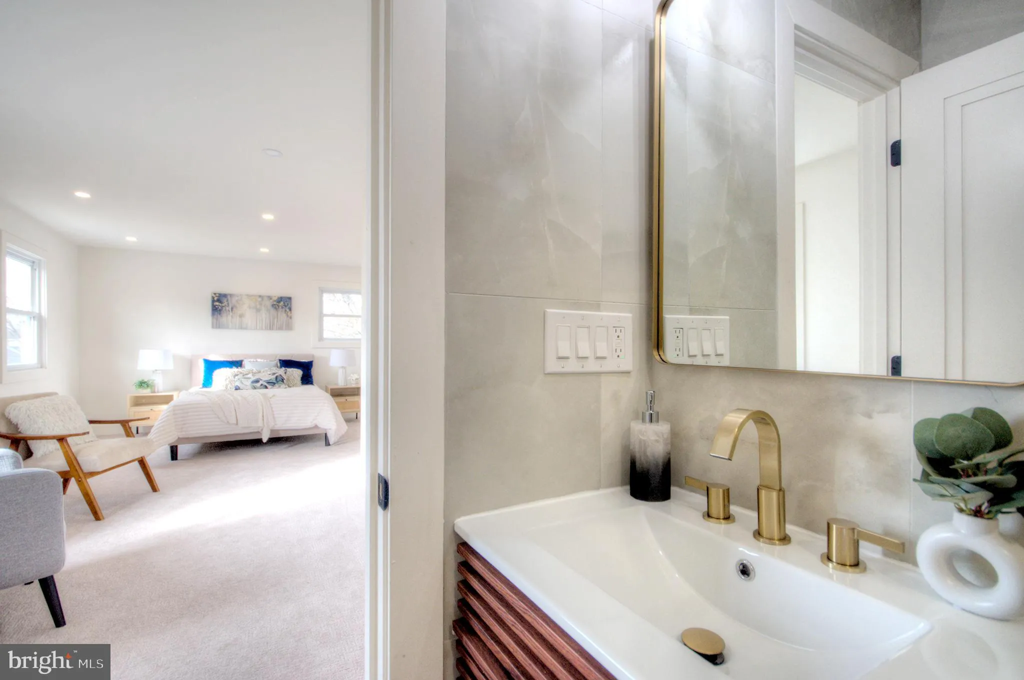 Williamstown, New Jersey 08094, United States, 3 Bedrooms Bedrooms, ,3 BathroomsBathrooms,Residential,Active,254937