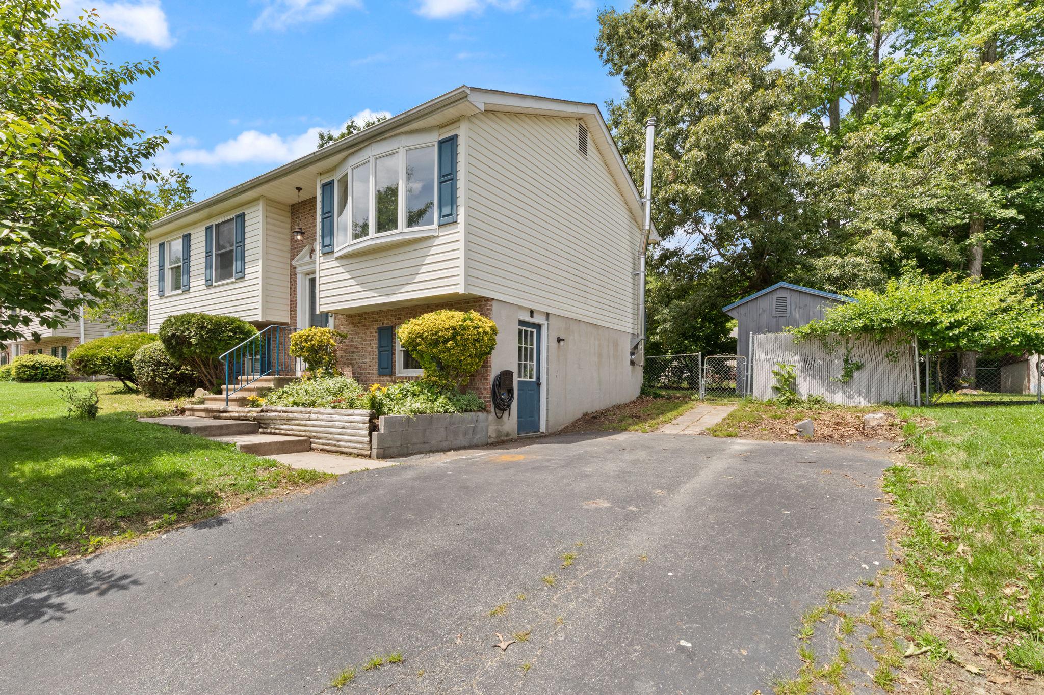 NORTHWOODS - Residential