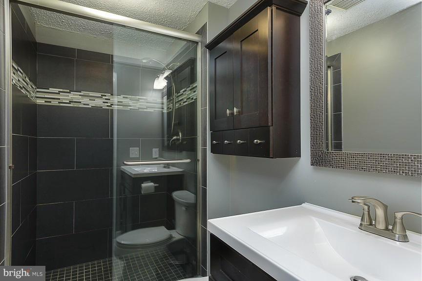 WYNDEMERE - Residential