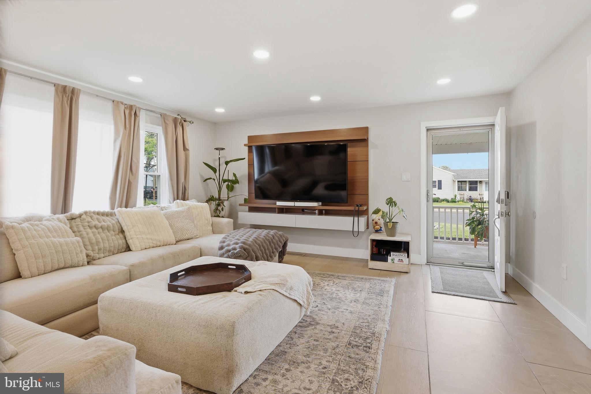 FAIRLESS HILLS - Residential