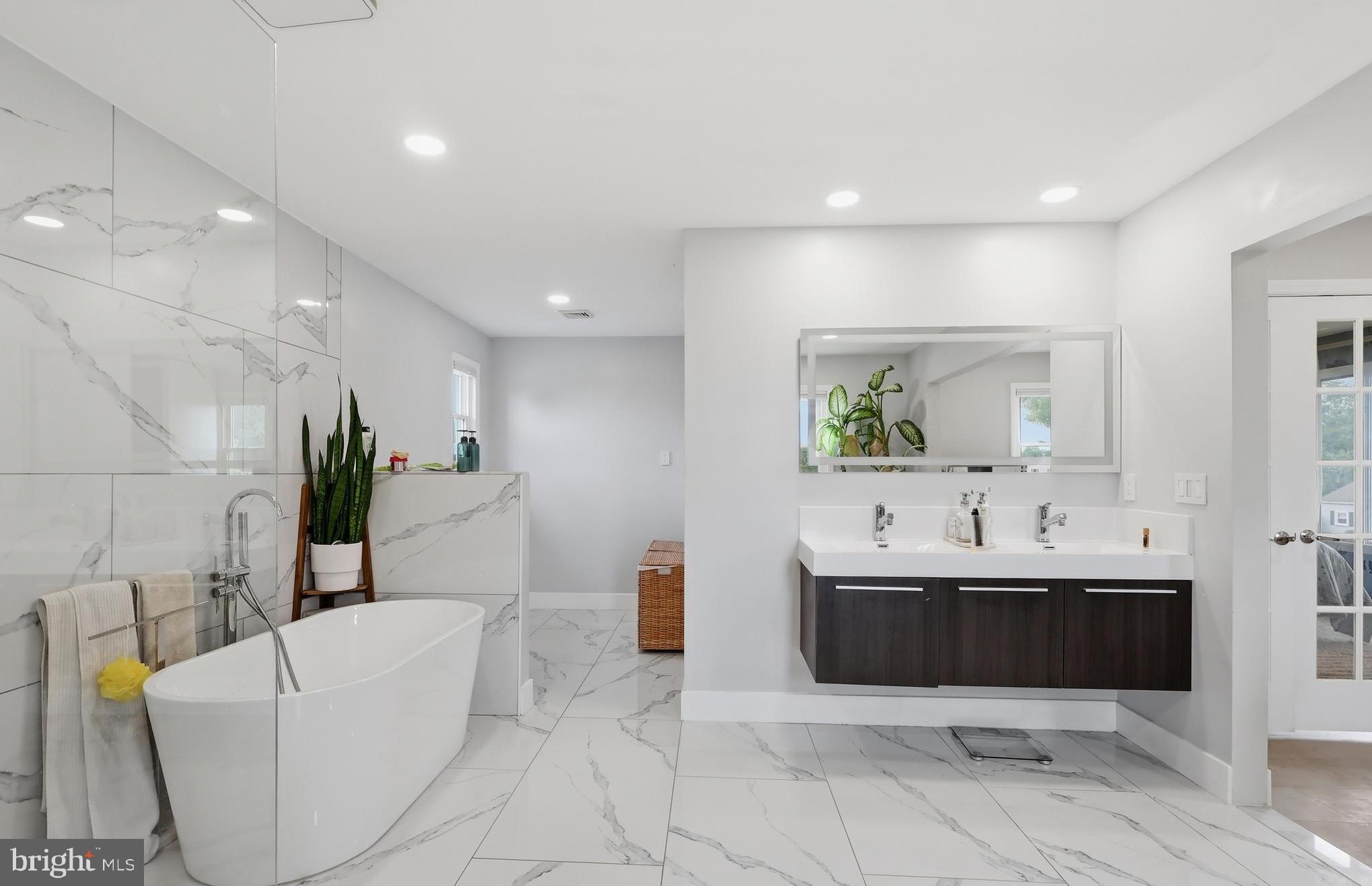 FAIRLESS HILLS - Residential