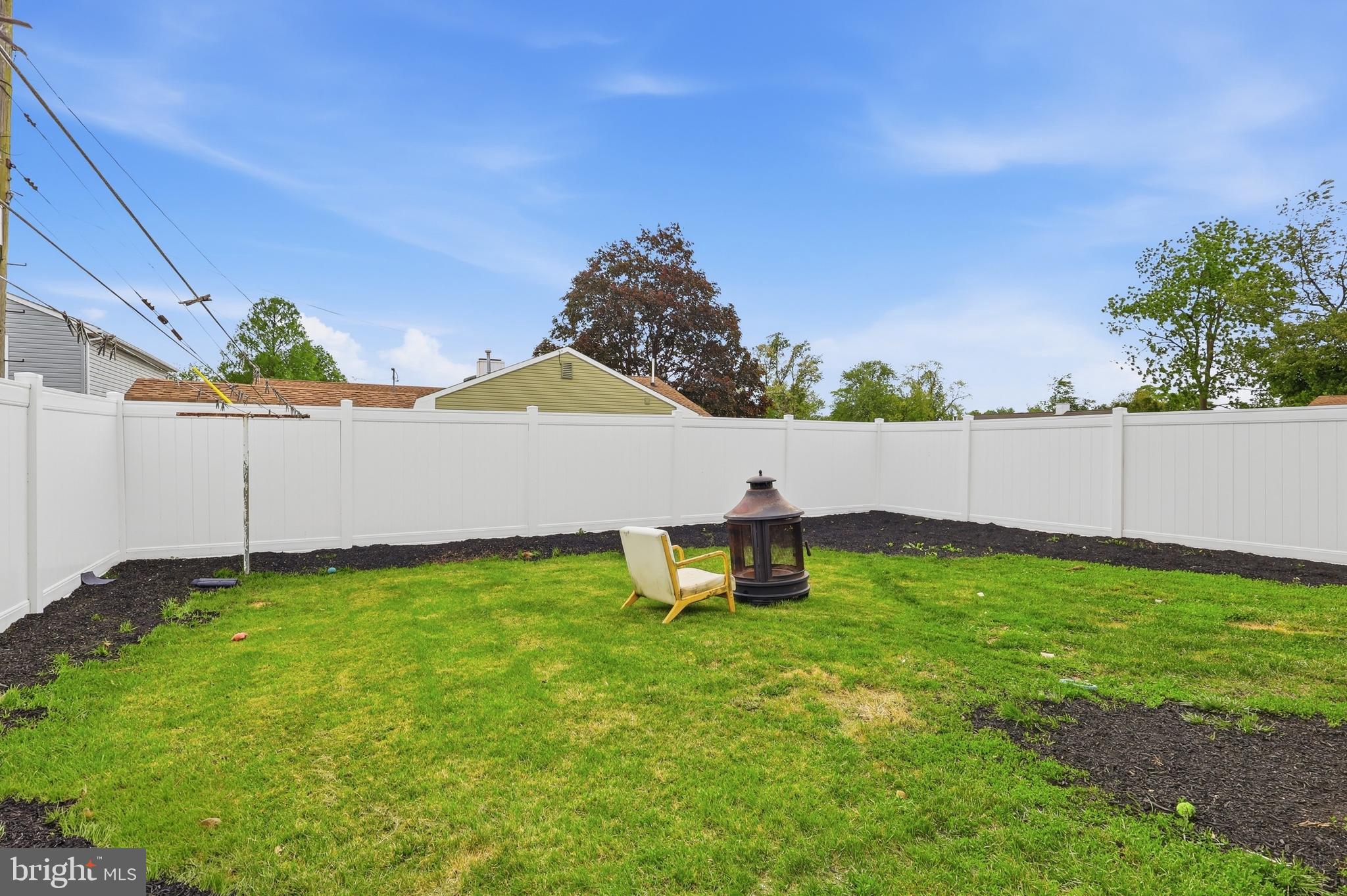 FAIRLESS HILLS - Residential