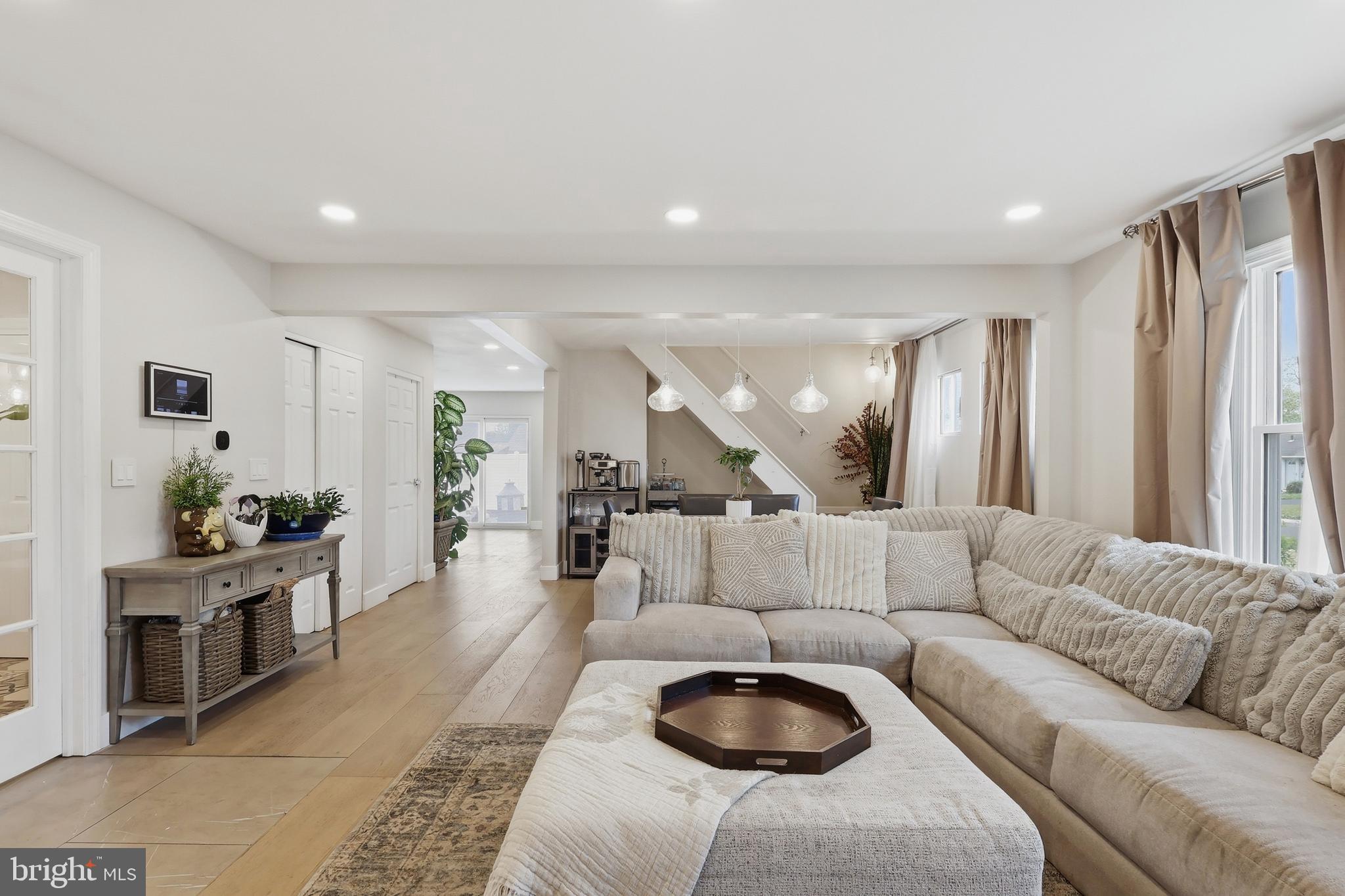 FAIRLESS HILLS - Residential